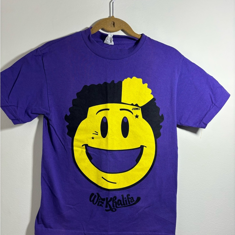Purple Wiz Khalifa and Jimi Hendrix T Shirt size small 120
